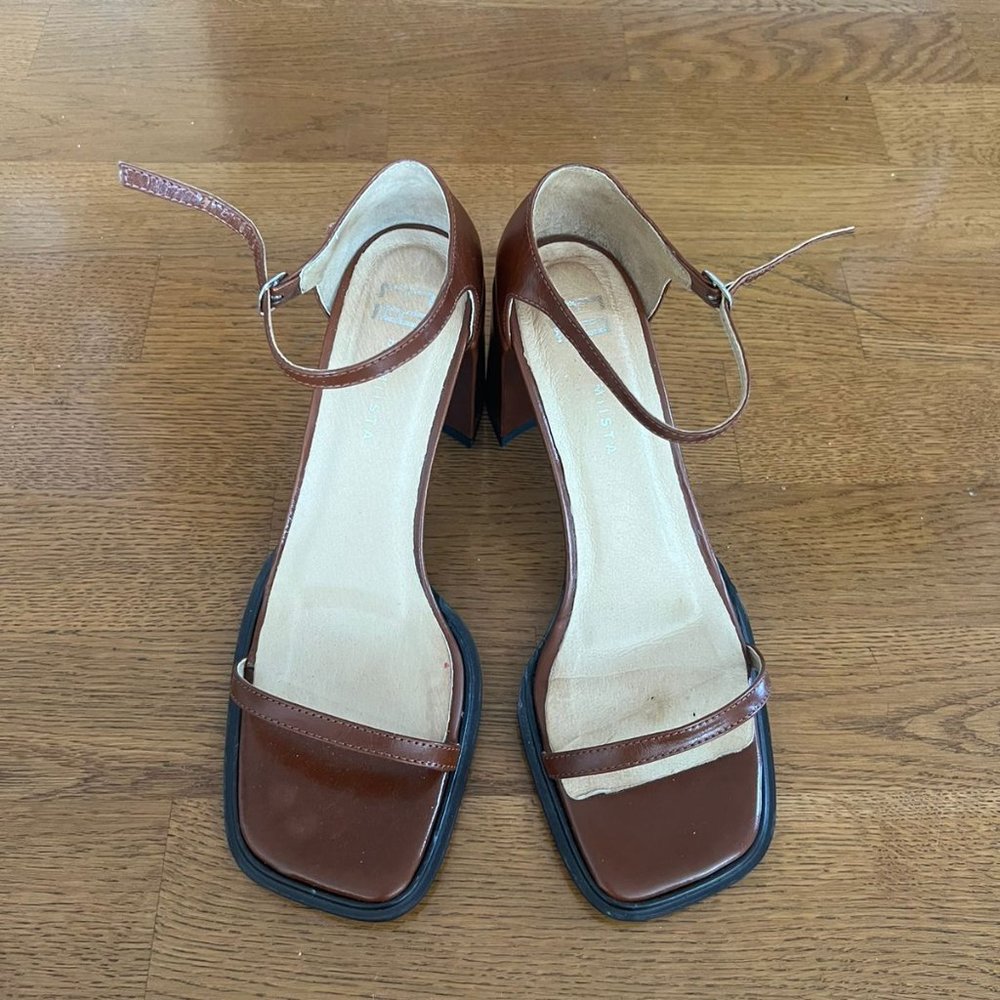E8 by Miista Leather Sandals. LIKE NEW